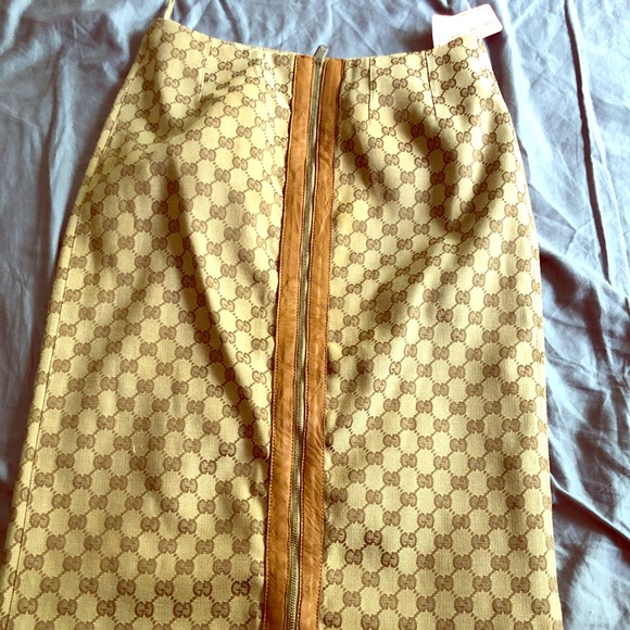 Gucci Dresses & Skirts - Gucci Skirt Tom Ford